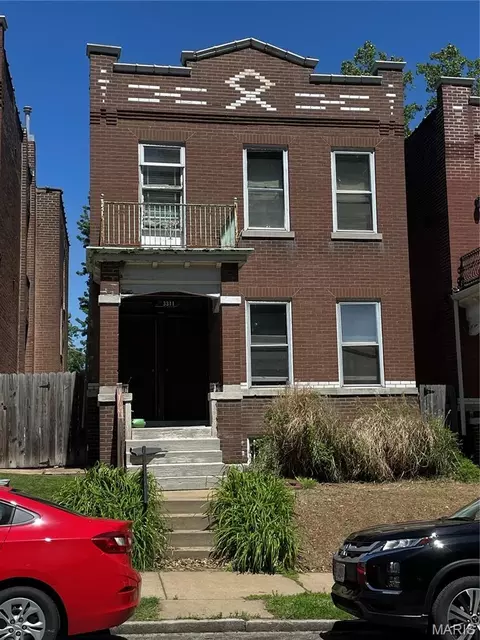 3311 Potomac St, Saint Louis, MO 63118