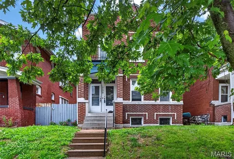 Other - 739 Dover Pl, Saint Louis, MO 63111 photo 2 of 4