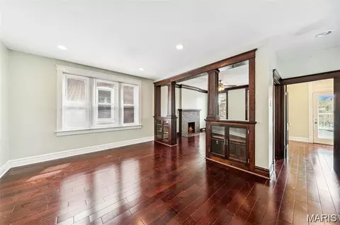 Living - 739 Dover Pl, Saint Louis, MO 63111 photo 1 of 5