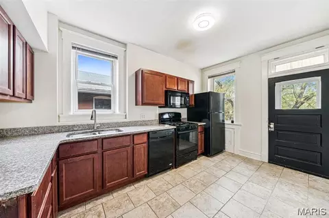 Kitchen - 739 Dover Pl, Saint Louis, MO 63111 photo 1 of 3