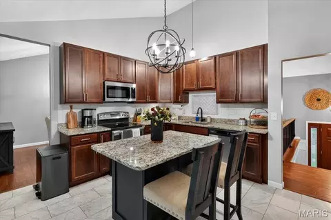 Kitchen - 837 Pontoison Dr, Manchester, MO 63021 photo 4 of 6