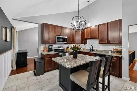 Kitchen - 837 Pontoison Dr, Manchester, MO 63021 photo 5 of 6