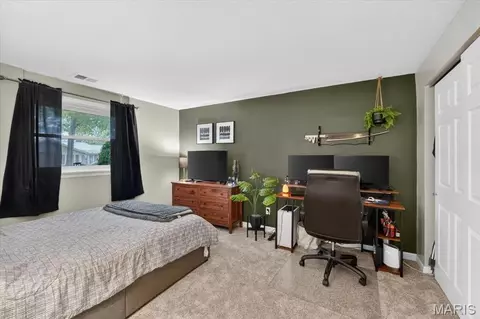 Bedroom - 837 Pontoison Dr, Manchester, MO 63021 photo 10 of 11