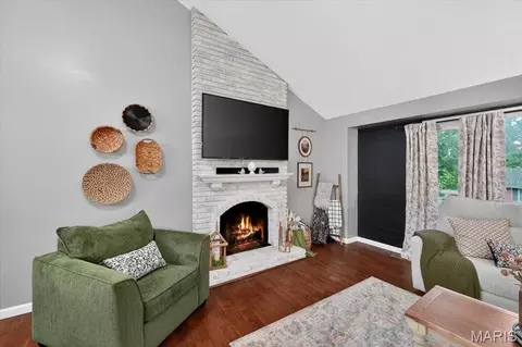 Living - 837 Pontoison Dr, Manchester, MO 63021 photo 6 of 9