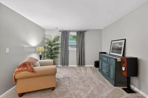 Bedroom - 837 Pontoison Dr, Manchester, MO 63021 photo 7 of 11