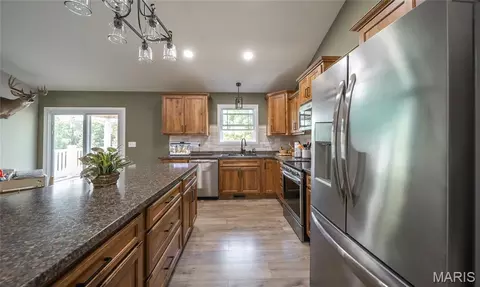 Kitchen - 103 Keagan Pl, Gerald, MO 63037 photo 2 of 3