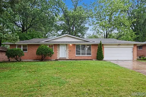 11523 Withersfield Dr, Saint Louis, MO 63138
