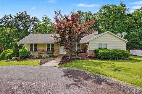 12126 Meade Dr, Wright City, MO 63390