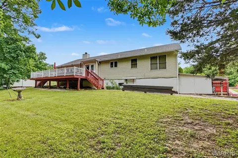 Exterior - 12126 Meade Dr, Wright City, MO 63390 photo 4 of 5