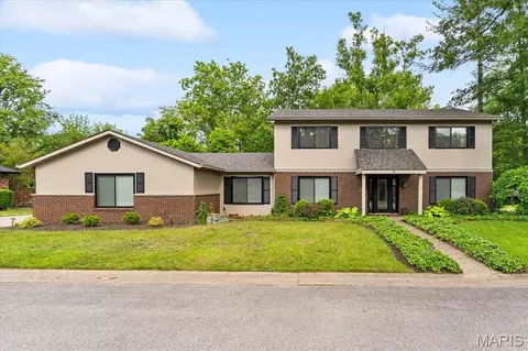 22 Brandonwood Dr, O'fallon, IL 62269