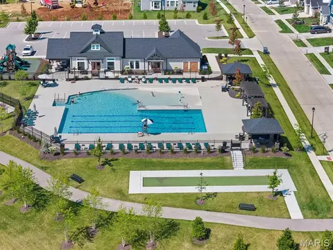 Exterior - 820 Upland Loop, O'fallon, MO 63368 photo 8 of 10