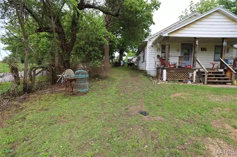 Exterior - 602 Main St, Mineral Point, MO 63660 photo 1 of 4