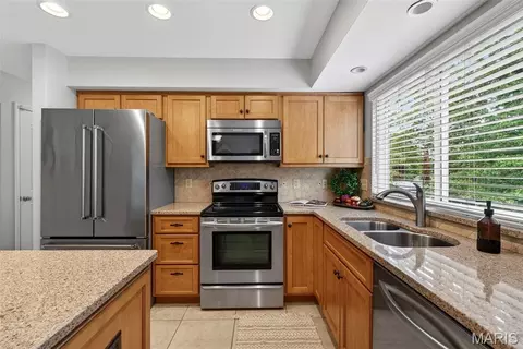 Kitchen - 747 Sherwick Ter, Manchester, MO 63021 photo 2 of 4
