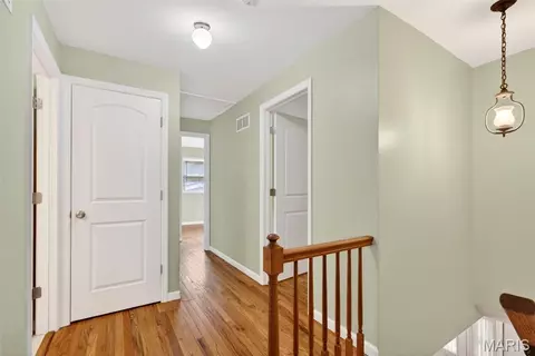 Entry Way - 747 Sherwick Ter, Manchester, MO 63021 photo 2 of 2