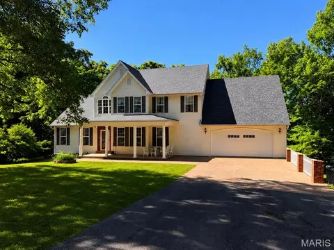 597 Yupic Ln, Cape Girardeau, MO 63701