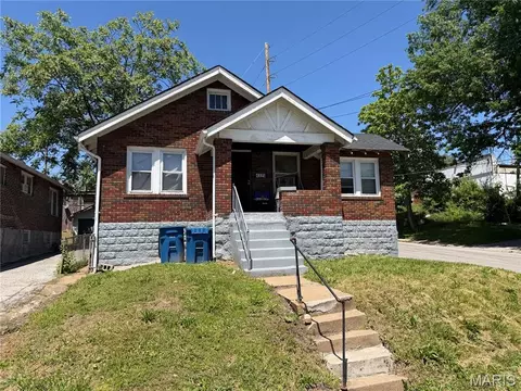 4325 Rosewood Ave, Pine Lawn, MO 63120