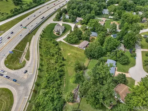 36 Firefly Ct, Manchester, MO 63021 photo 3