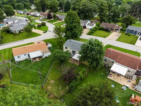 View/Area - 643 Washington Dr, Arnold, MO 63010 photo 2 of 7