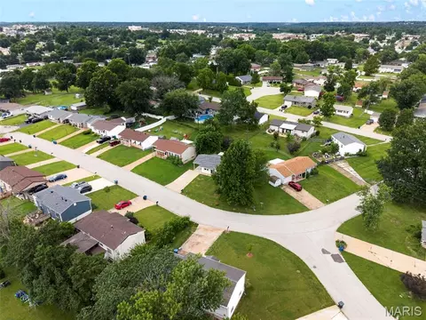 View/Area - 643 Washington Dr, Arnold, MO 63010 photo 6 of 7