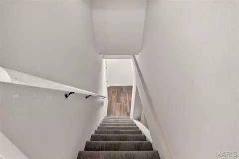 Entry Way - 643 Washington Dr, Arnold, MO 63010 photo 6 of 7