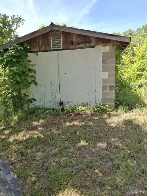 Undisclosed, Bunker, MO 63629 photo 2