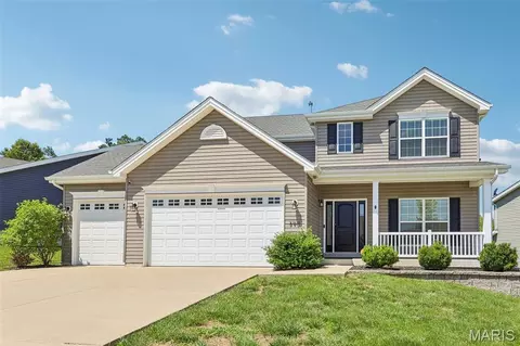 390 Timber Valley Trl, Fenton, MO 63026