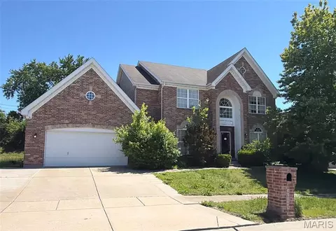 4624 Behlmann Estates Ln, Florissant, MO 63034
