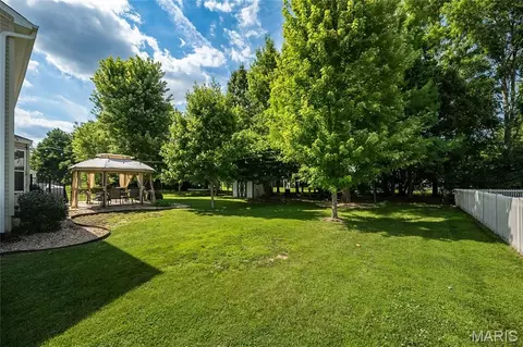 Exterior - 7313 Cinnamon Teal Dr, O'fallon, MO 63368 photo 4 of 11