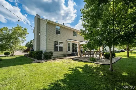 Exterior - 7313 Cinnamon Teal Dr, O'fallon, MO 63368 photo 7 of 11