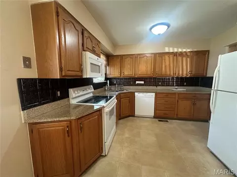 Kitchen - Undisclosed, Arnold, MO 63010 photo 2 of 5