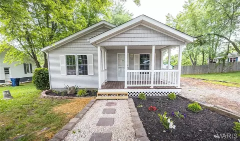 6 S Martin St, Salem, MO 65560