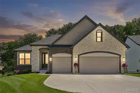 Exterior - 514 Crail Ct, O'fallon, MO 63368 photo 5 of 5