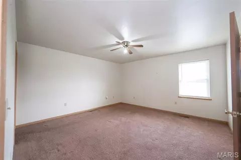 Bedroom - 318 E Ww Circle Dr, Belle, MO 65013 photo 1 of 9