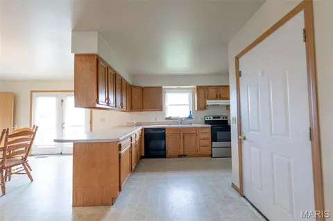 Other - 318 E Ww Circle Dr, Belle, MO 65013 photo 4 of 8