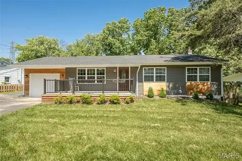 935 Loretta Dr, Arnold, MO 63010