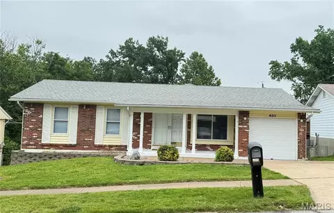 4211 Martyridge Dr, Saint Louis, MO 63129