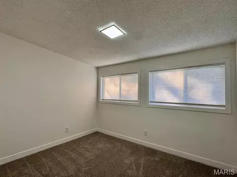 Bedroom - 8408 Buckthorn Dr, Berkeley, MO 63134 photo 2 of 2