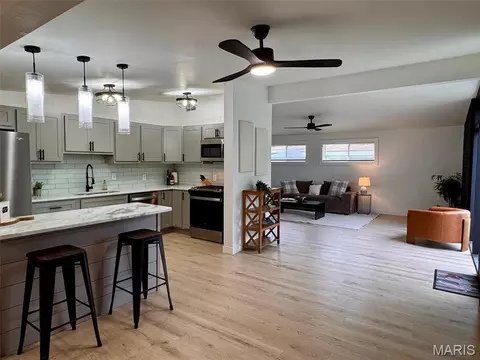 Kitchen - 8408 Buckthorn Dr, Berkeley, MO 63134 photo 3 of 7