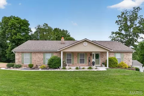 21 Christina Dr, Pevely, MO 63070
