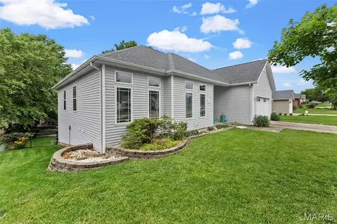 Exterior - 2751 Ridgeway Dr, Jackson, MO 63755 photo 3 of 6
