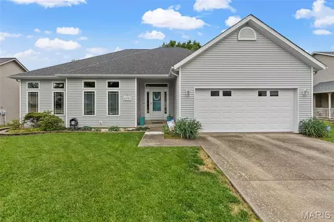 2751 Ridgeway Dr, Jackson, MO 63755