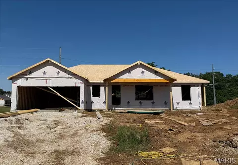 4001 Bishop Ct, Jackson, MO 63755