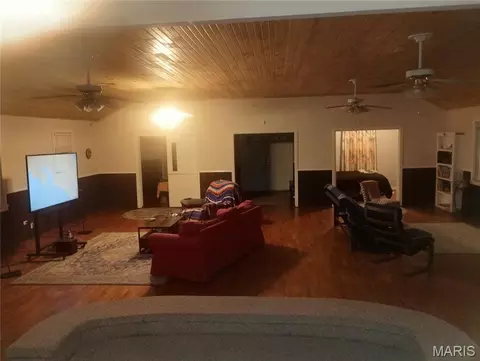 Living - 210 Wilson St, Delta, MO 63744 photo 3 of 4