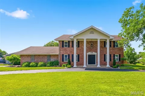 2569 Trenton Sta, Saint Charles, MO 63303
