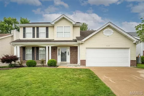 10145 Morgan Ridge Dr, Saint Louis, MO 63123