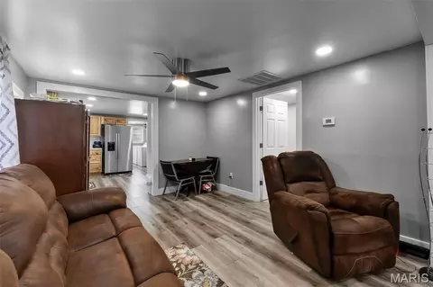 Entry Way - 301 W State St, Chaffee, MO 63740 photo 1 of 1