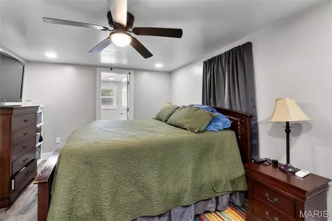 Bedroom - 301 W State St, Chaffee, MO 63740 photo 1 of 2