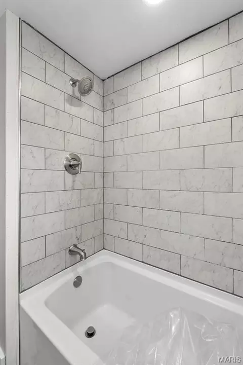 Bath - 301 W State St, Chaffee, MO 63740 photo 2 of 4