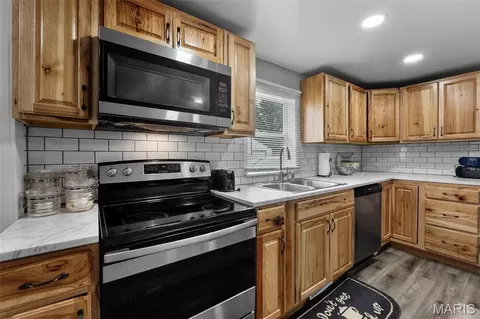 Kitchen - 301 W State St, Chaffee, MO 63740 photo 1 of 3
