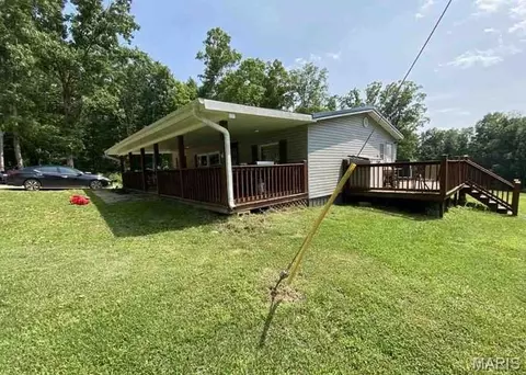 22027 New Jersey Dr, Marble Hill, MO 63764